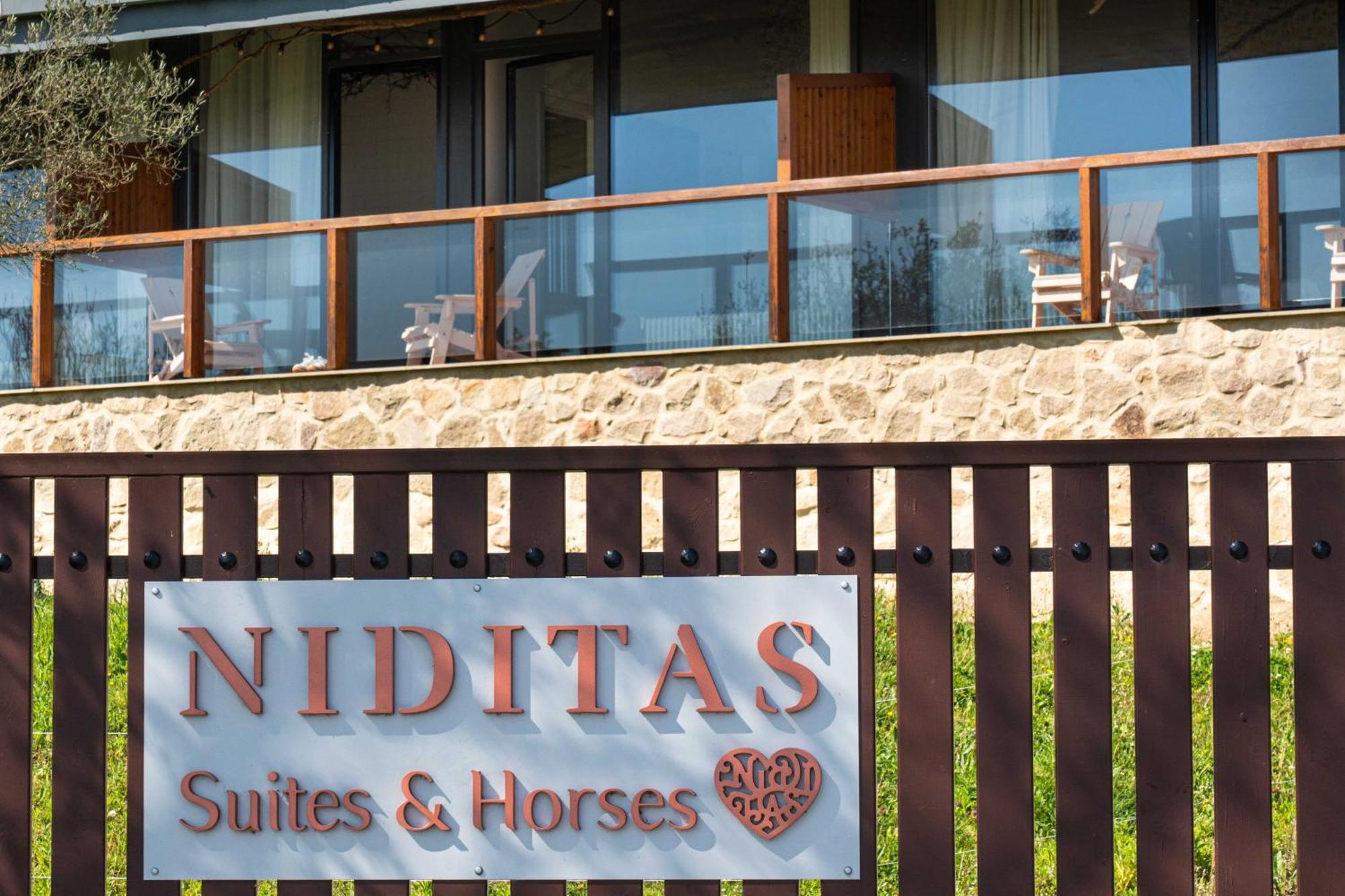 Suites Niditas Yuso Extérieur photo